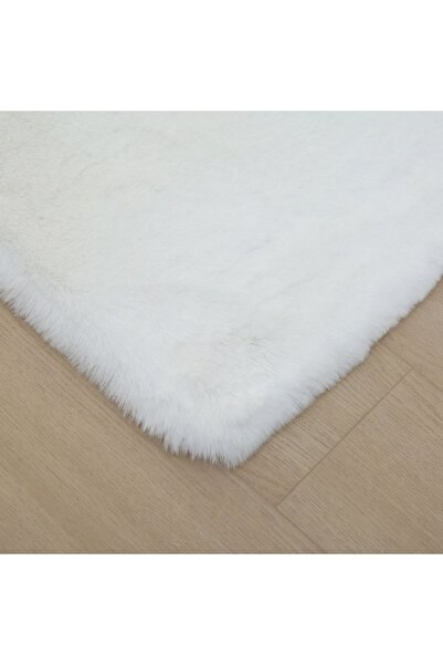 Home Box Luxy Bliss Premium Faux Rabbit Fur Rug - 240x360 cm