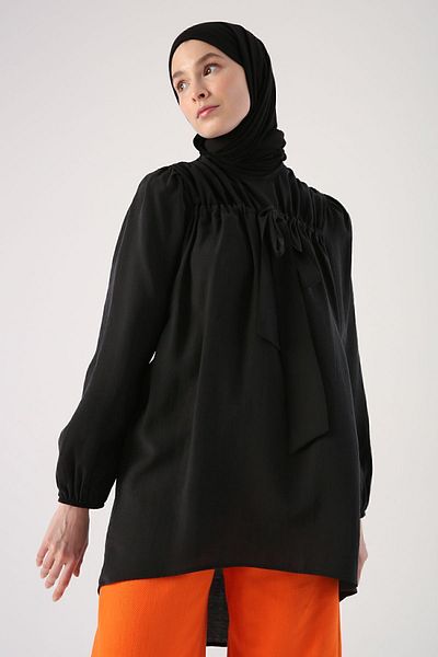 ALLDAY Black Gathered Bow Detailed Casual Tunic with Buttons on the Back