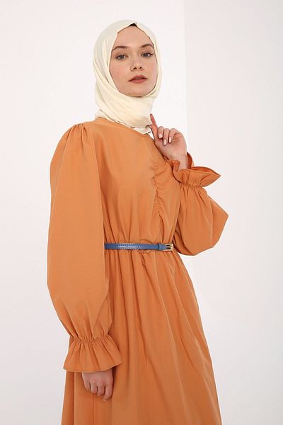 ALLDAY Orangefarbenes, gerafftes Kleid mit Gürtel