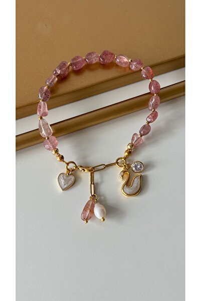 jewine studio Çilek Kuvars Taşı Bileklik - İnci ve Altın Detaylı