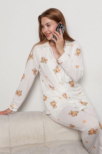 the DIFFerent Set de pijamale cu model ursuleț cu nasturi