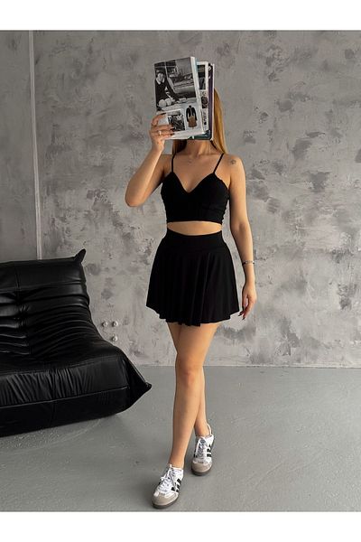 Snazzy Stop Pantaloni scurți evazați plisați flexibili negri - Femei