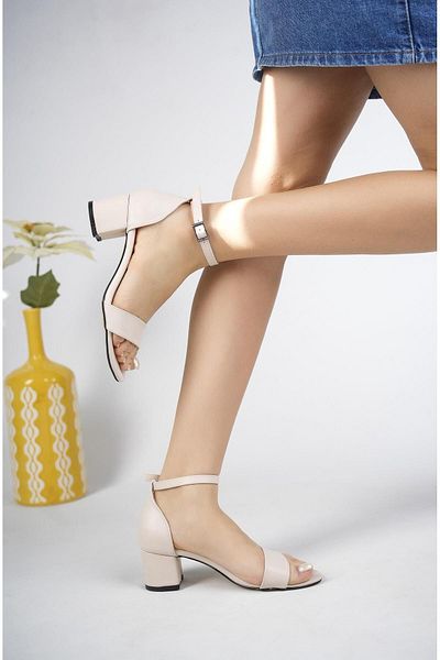 MUGGO W709 Guaranteed Women's Single Strap Classic Daily Style Stylish and Comfortable Heeled Shoes