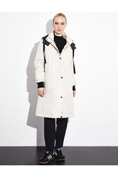 Kayra Cream Colored Removable Hooded Coat