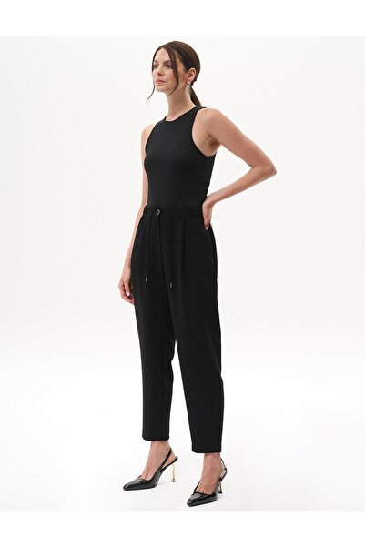 Kayra Beli Lastikli Pileli Havuç Pantolon Siyah