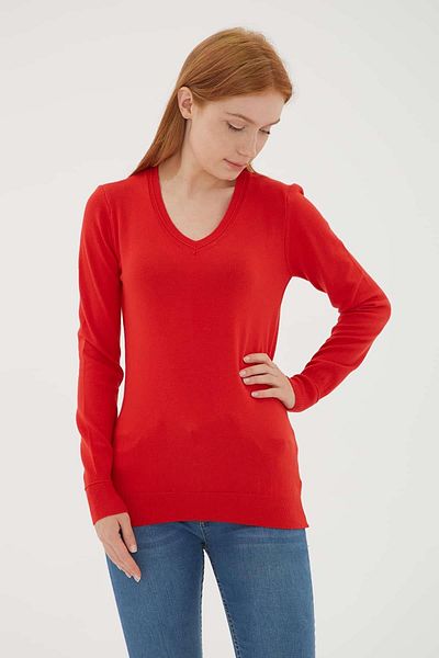 Fashion Friends V-Neck Sweater Red