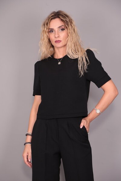 ÖNDER ÖZSOY Kayık Yaka Kısa Kol Bluz-Siyah - 3507100