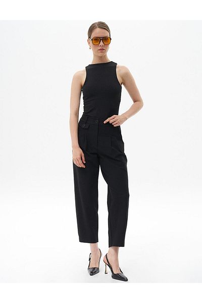 Kayra Black Trousers - Pleated and Accessory Detailed