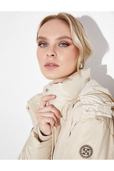 Kayra Quilted Stand Collar Hooded Fur Coat Cream