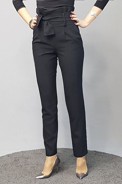 ÖNDER ÖZSOY Belt Pleated Pocket High Waist Trousers-black