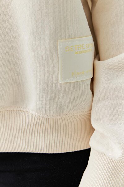 Setre Krem Bisiklet Yaka Mini Baskı Detaylı Uzun Kollu Sweatshirt