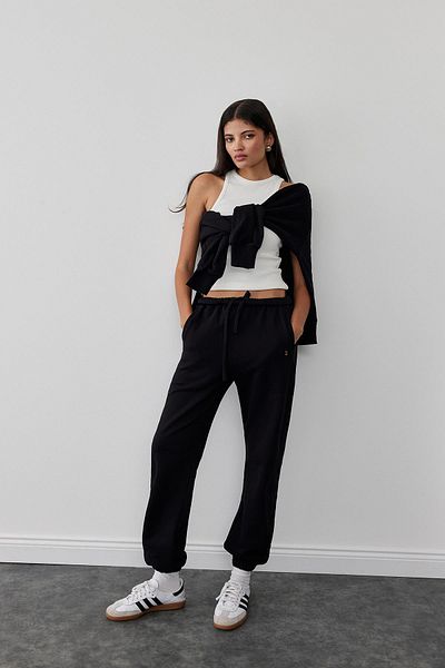 Suud Collection Black Mindy Basic Sweatshirt