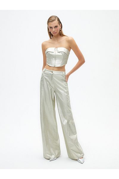 Nocturne Metallic Look Detailed Crop Top