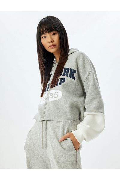 Koton Hooded Zippered Pocket Detailed Crop Sweatshirt - College Embroidered