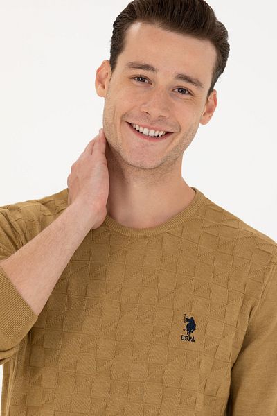 U.S. Polo Assn. Men's Light Khaki Basic Sweater 50269001 -Vr183