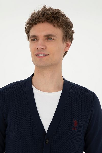 U.S. Polo Assn. سترة تريكو أساسية باللون الأزرق الداكن للرجال 50268936 -VR033