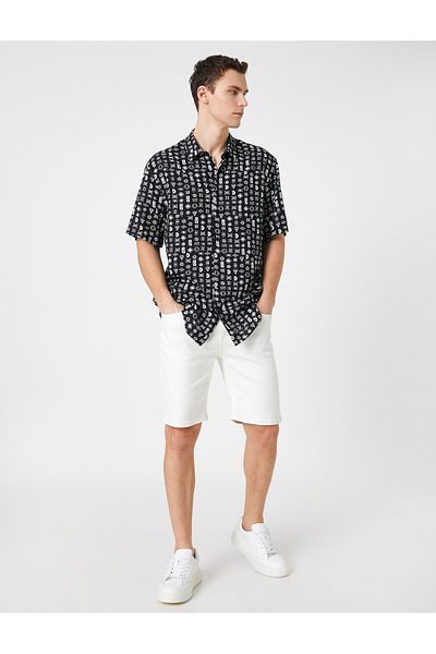 Koton Sommerhemd mit kurzen Ärmeln, Ethno-Druck, klassischer Kragen