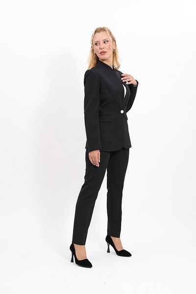 ÖNDER ÖZSOY Black Collarless Jacket and Tube Leg Trousers Set