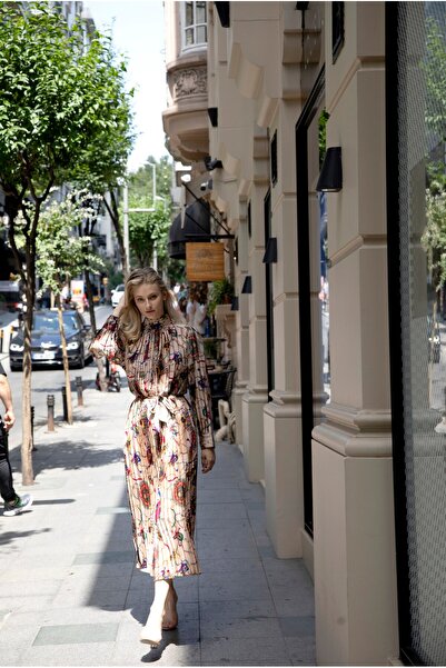 VorNişantaşı Kadın Kahverengi Piliseli Elbise