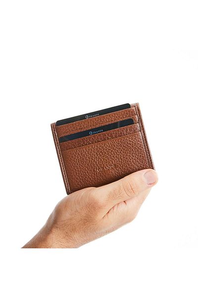 Grande 762 Кожен портфейл с държач за карти