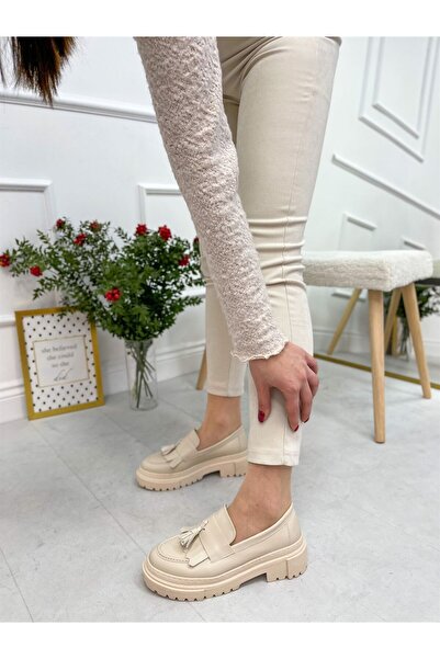 ERVANIN BUTİĞİ Bej Cilt (Tassel) Püskül Detay Kadın Loafer