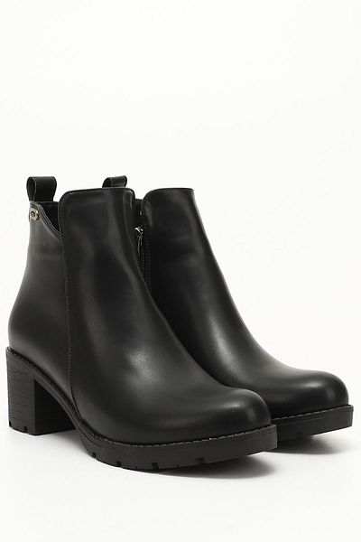 GÖNDERİ(R) Women/Girls Black Zippered Thick Heeled Boots