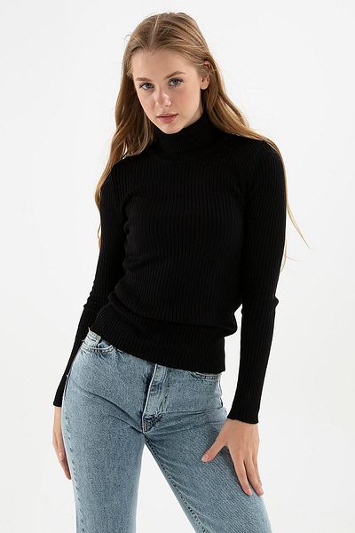 Fashion Friends Pulover negru cu gât roscat