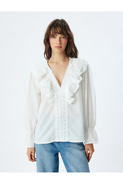 Koton Fırfırlı Dantelli Bluz V Yaka Uzun Kollu Pamuklu