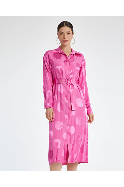 SERPİL Belden Kemerli Puantiyeli Gömlek Yaka Fuşya Saten Elbise 40349
