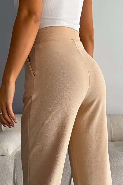 Mossta Παντελόνι Angelina με πλισέ καρότο μπεζ