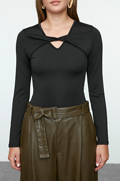 Trendyol Collection Flexible V-Neck Black Knitted Body - Cut Out Detailed, Snap Fastener Twoaw25Bd00020
