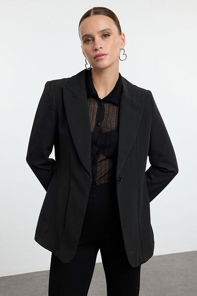 Trendyol Collection Schwarze, taillierte Blazerjacke TWOAW25BC00014