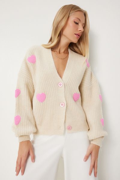Happiness İstanbul Beżowy oversize'owy sweter z dzianiny - motyw serca, damski, Pf00084