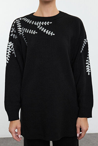 Trendyol Modest Σετ πλεκτών στο κάτω μέρος - Μαύρη παγιέτα κεντημένη TCTAW25US00090