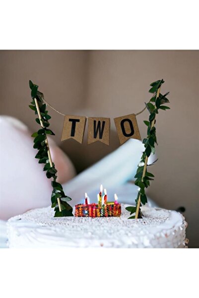 Partifabrik ✓ تزيين كعكة كرافت مع اللبلاب البالغ من العمر عامين