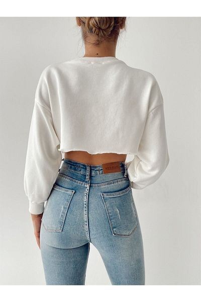 İmpavido IMPAVIDO - Women's White Crop Sweatshirt