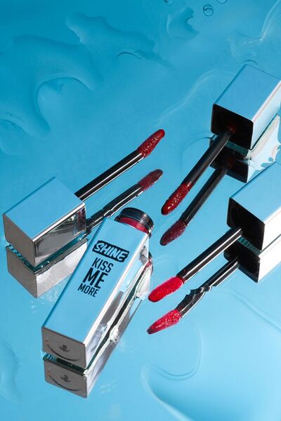 Flormar Ruj lichid permanent strălucitor (LIGHT ROSE DRY) - Shine Kiss Me More Lls - 005 Bare Beauty - 8682536083751