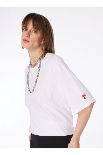 Fabrika Beyaz Kadın Bisiklet Yaka Oversize T-Shirt DANTITA