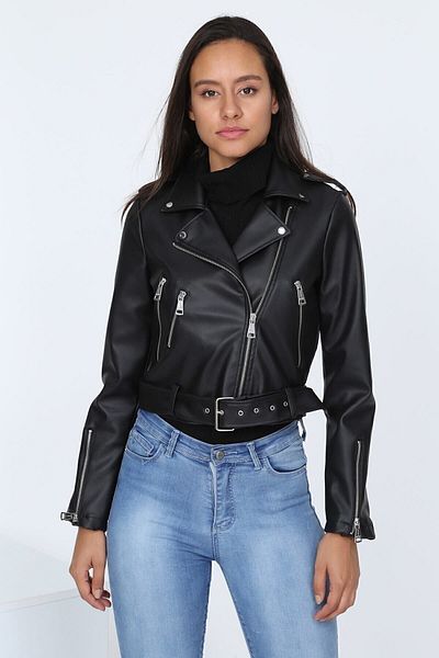 TEORA FASHION Schwarze Damen-Lederjacke mit Gürtel E2023
