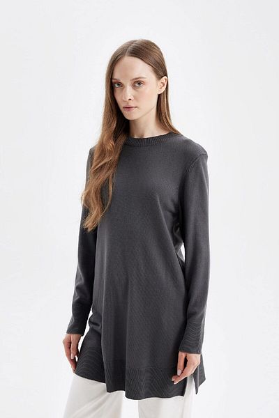 DeFacto Pletený sveter s výstrihom a výstrihom s výstrihom Regular Fit - H3431Az24Au
