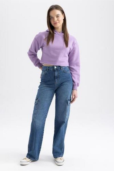 DeFacto Basic Hooded Crop Sweatshirt - Z9510Az22Au