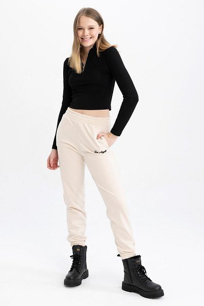 DeFacto Coool Jogger Cut Straight Printed Sweatpants - Elastic Waist and Pocket Z7072Az23Sp