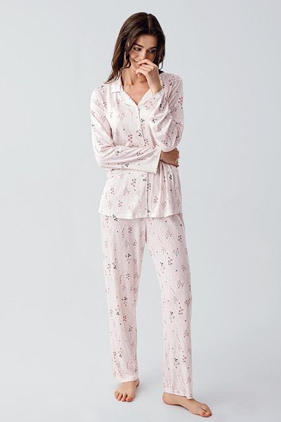 Artış Flexible Viscose Pajama Set - Long Sleeve and Patterned Buttoned