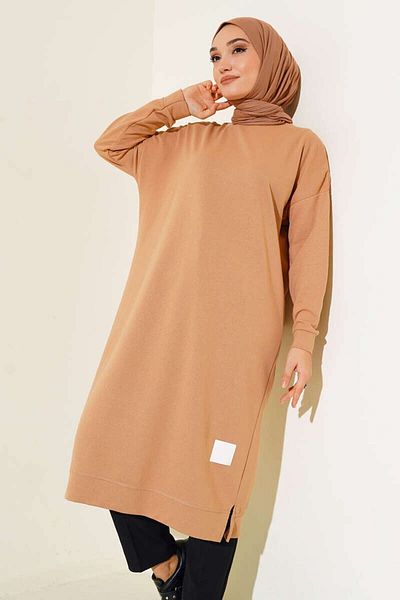 BİFAMOOD Comfortable Fit - Long Knee Length Stylish Hijab Tunic with Crest Detail
