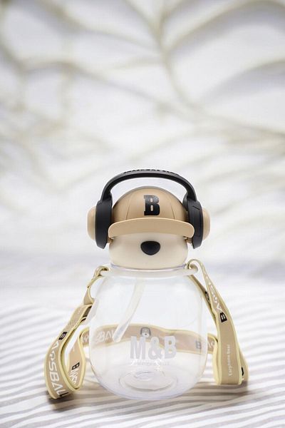 M&B WATER BOTTLE 750 ml School Neck Hanging Water Bottle - Children's Water Bottle with Double Lids, Teddy Bears and Headphones