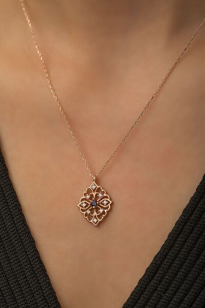 SUNSHINE 925 Ayar Rose Kaplamalı Mistik Topaz Taşlı Elegant Tasarım Gümüş Kolye