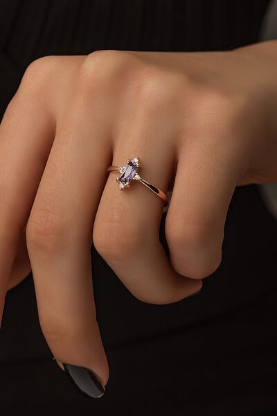 SUNSHINE 925 Ayar Rose Kaplamalı Dikdörtgen Mor Baget Taşlı Minimal Zarif Güm...