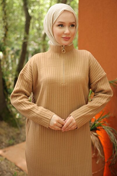 hafsamina Πλεκτό φόρεμα Camel Corded - Μισό φερμουάρ HM2520