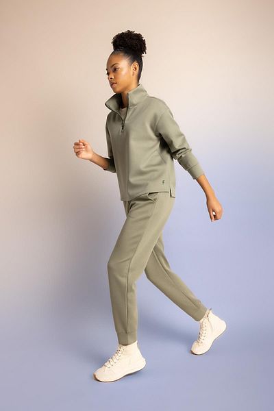 DeFacto Standard-Fit-Jogginghose – elastische Taille, Basic Straight mit Taschen B6358ax23wn