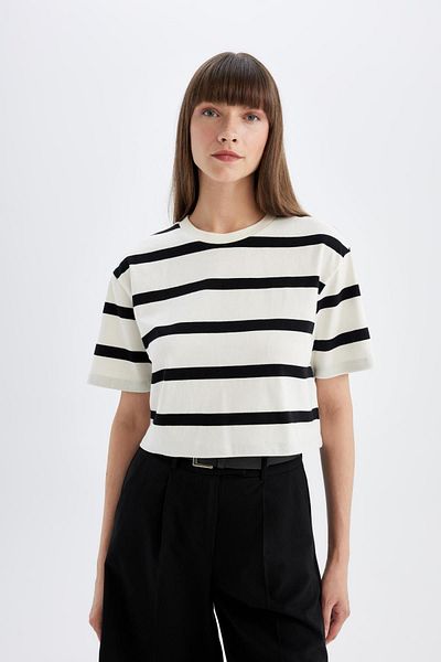 DeFacto Tricou de bază cu mânecă scurtă, cu decolteu rotund, cu formă boxată C6199ax24sm